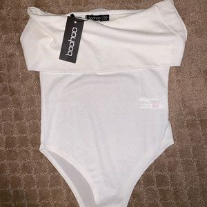 NEVER WORN Boohoo Off Shoulder Bodysuit